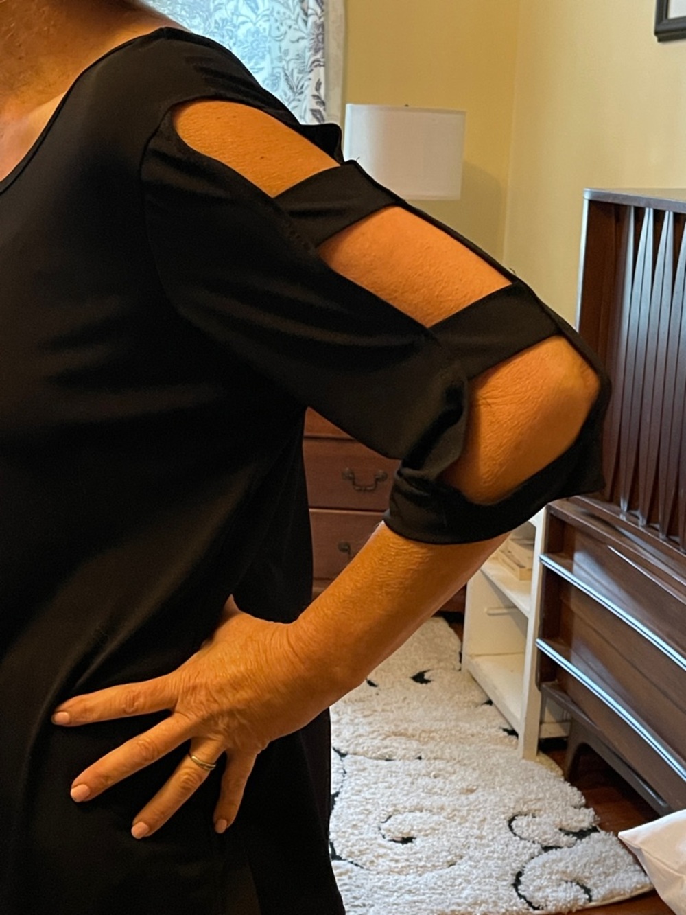 Arabella Black top Classic Black